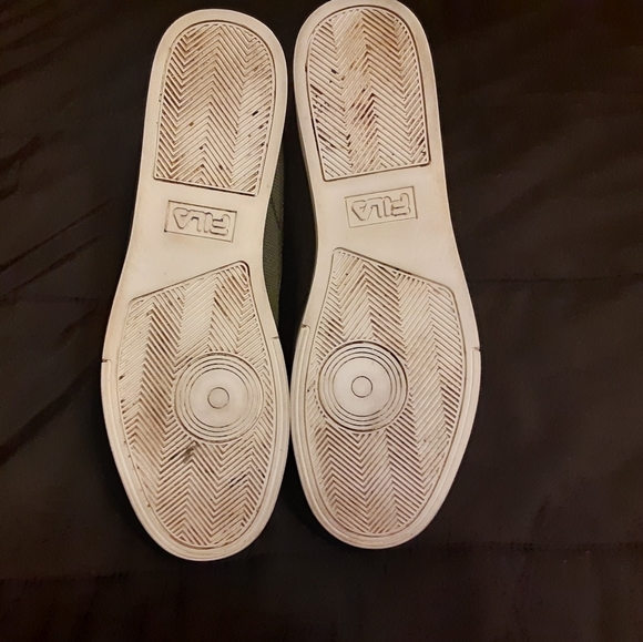 Fila - Picture 6 of 6